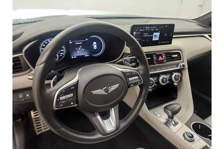 $36998 : Genesis G70 2023 3.3T Standa image 8