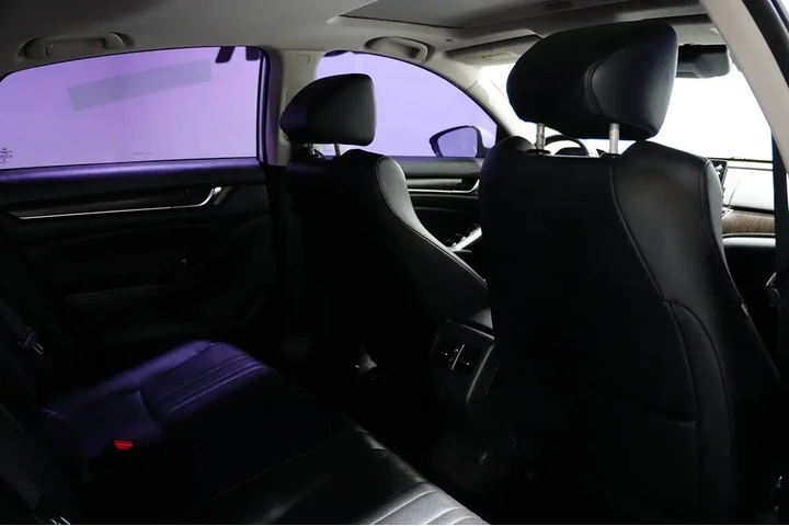 $17758 : 2018 Accord Sedan image 9