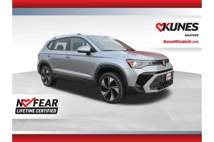 $24277 : Volkswagen Taos 2025 AWD SE image 1