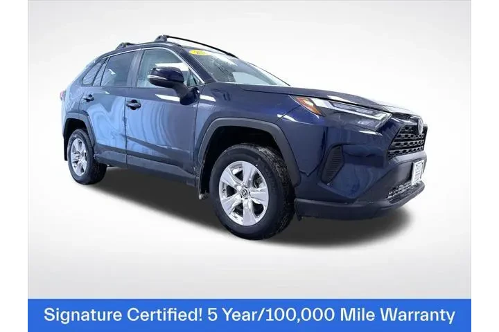 $30795 : Toyota RAV4 2023 AWD XLE 4dr image 1