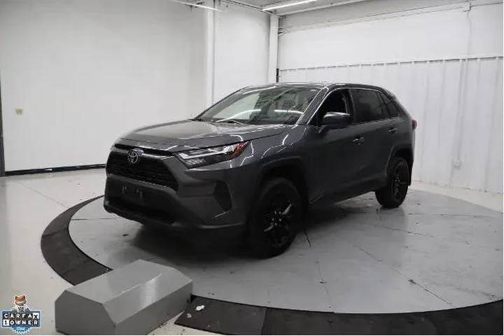 $24995 : Toyota RAV4 2023 LE 4dr SUV image 8