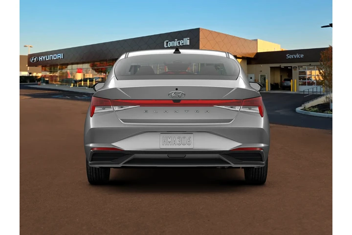 $19555 : Hyundai ELANTRA 2023 SEL 4dr image 5