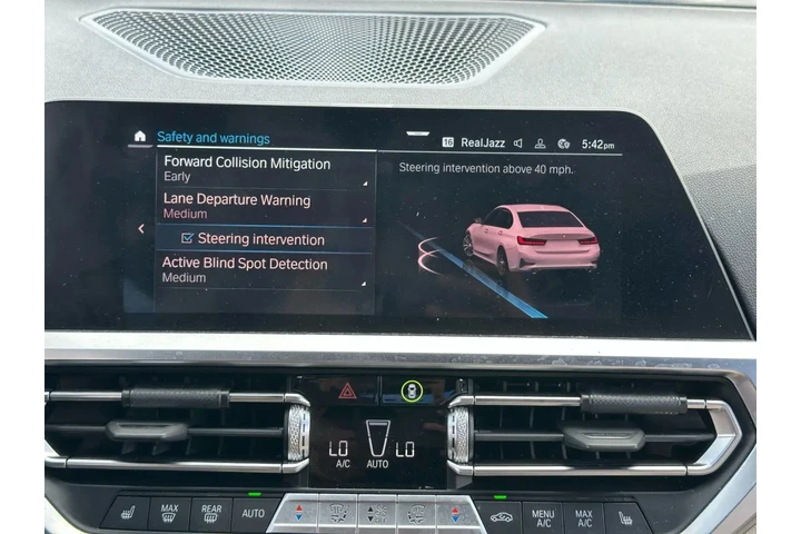 2022 BMW 3 SERIES 330E SEDAN image 1