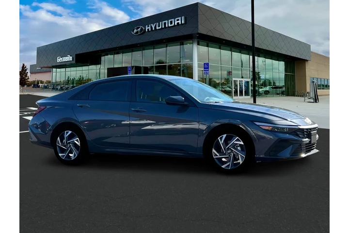 $24014 : Hyundai ELANTRA 2025 SEL Spo image 10