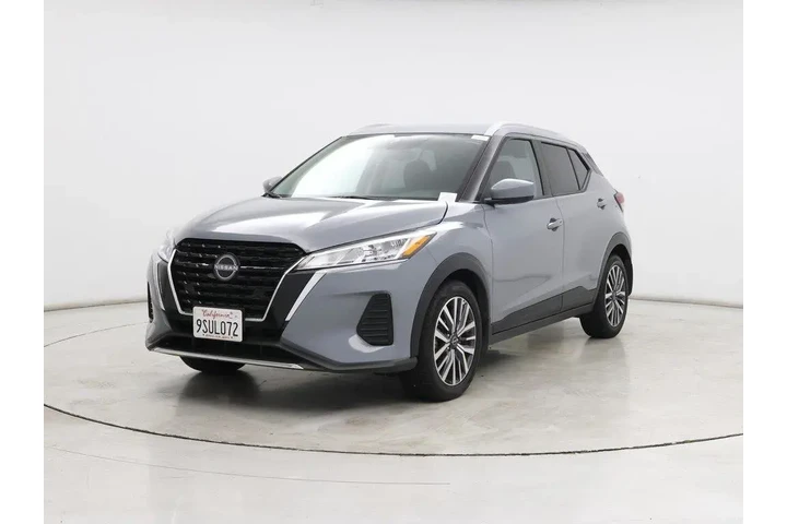$17998 : Nissan Kicks 2023 SV 4dr Cro image 4
