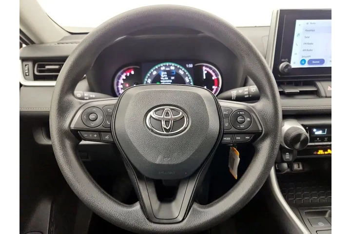 $26998 : Toyota RAV4 2024 AWD LE 4dr image 10