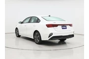 $17998 : Kia Forte 2023 LXS 4dr Sedan thumbnail