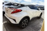 $15988 : Toyota C-HR 2019 LE 4dr Cros thumbnail