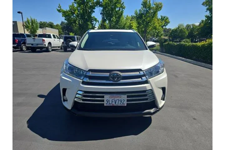 $33995 : Toyota Highlander 2018 AWD L image 2