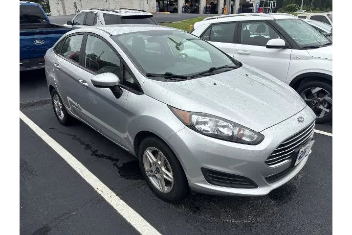 $7674 : Ford Fiesta 2018 SE 4dr Seda image 2