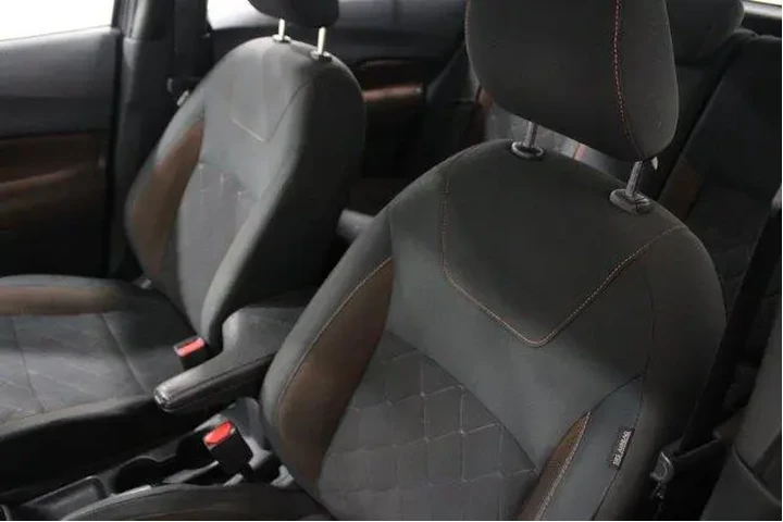 $14985 : Nissan Kicks 2020 SR 4dr Cro image 6