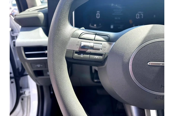 2025 Sonata SEL image 9