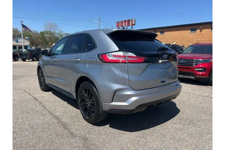 $31848 : Ford Edge 2024 AWD ST-Line 4 image 6