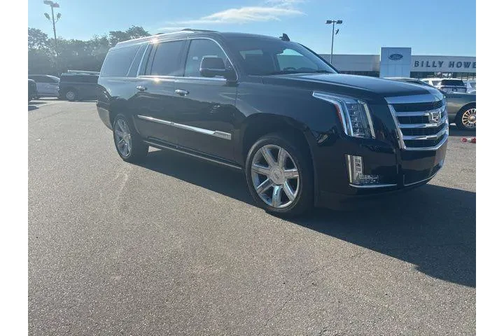 $29992 : Cadillac Escalade ESV 2017 4 image 1