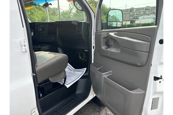 $14999 : 2014 GMC Savana 2500 image 8