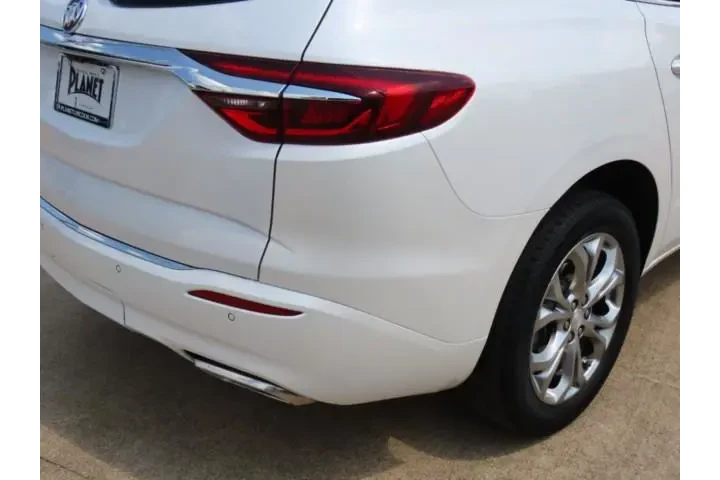 $22845 : Buick Enclave 2021 Avenir 4d image 9