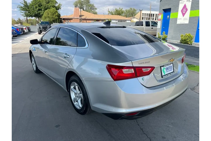 2018 Malibu LS image 7