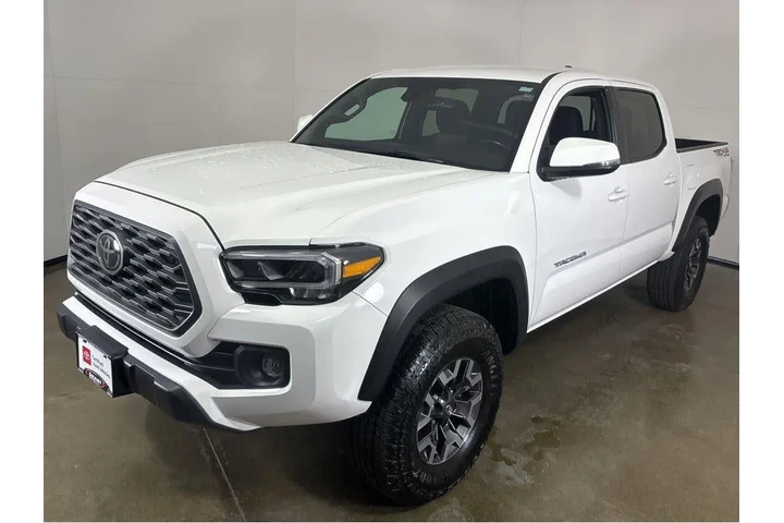 $40989 : Gold Certified2023 Tacoma TRD image 10