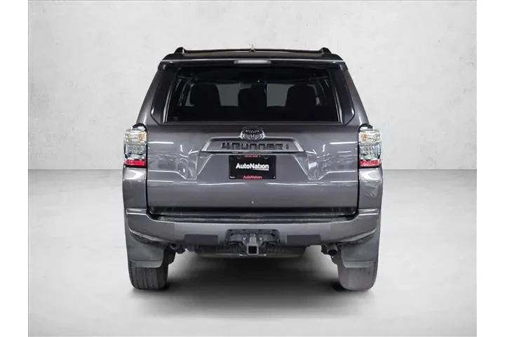 $28995 : Toyota 4Runner 2021 4x2 SR5 image 7