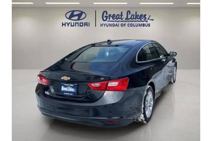 $14977 : Chevrolet Malibu 2023 LT 4dr image 5