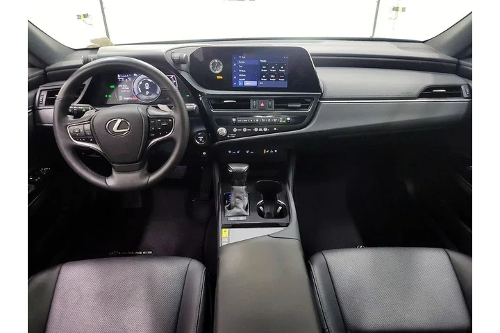 $35998 : Lexus ES 300h 2024 4dr Sedan image 9