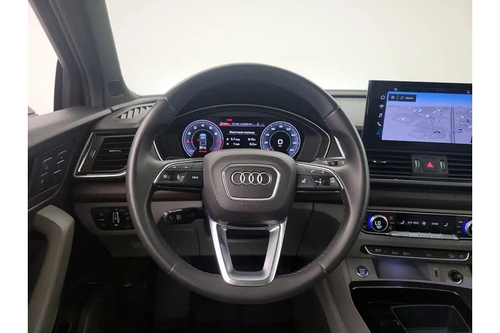 $29998 : Audi Q5 Sportback 2022 AWD q image 10