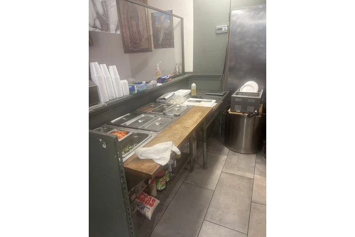 $1 : Venta o renta restaurante image 5