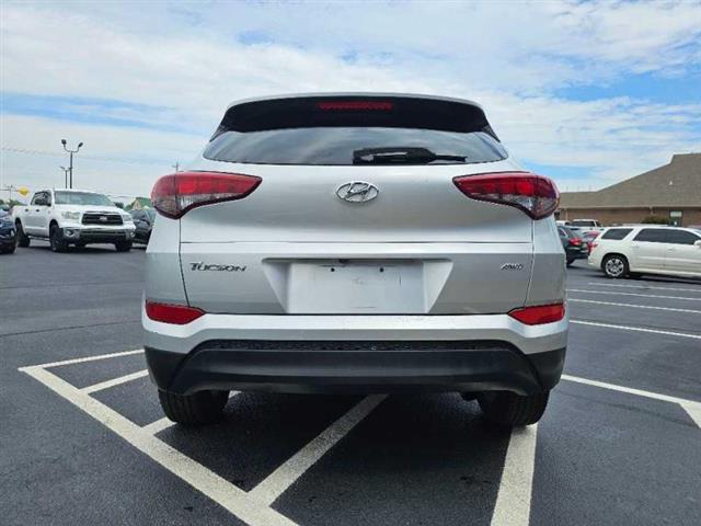 2018 Tucson image 4