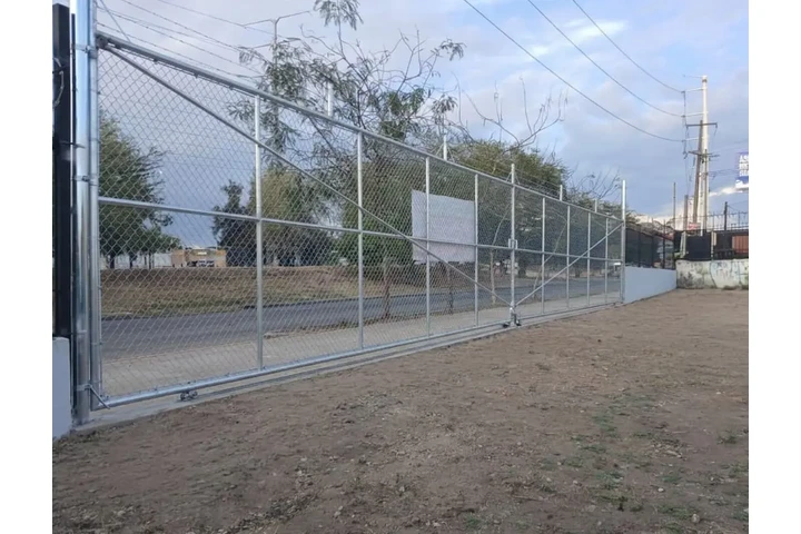 $105000 : Renta Av. Lazaro  Tlaquepaque image 2