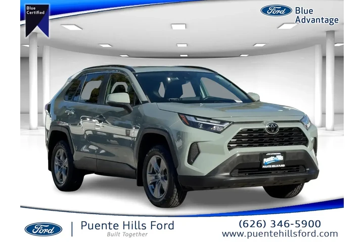 $22520 : Toyota RAV4 2022 XLE 4dr SUV image 1