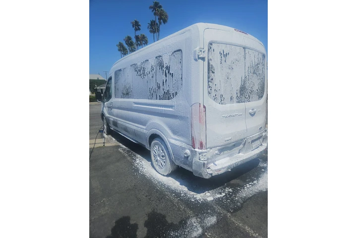 Car wash image 6