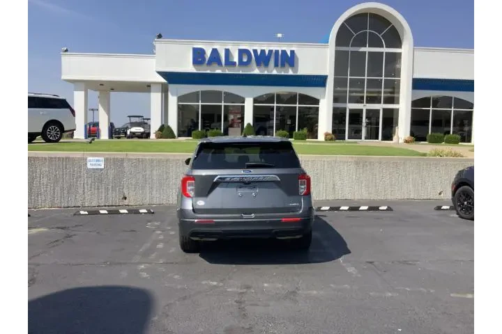 $36950 : Ford Explorer 2023 AWD XLT 4 image 6