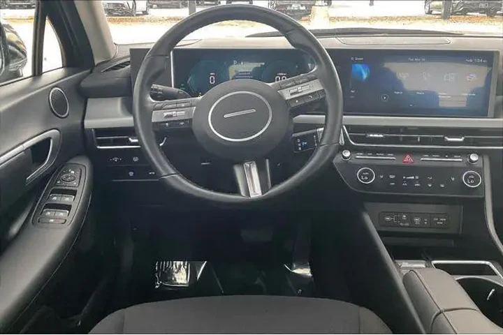 $24325 : Hyundai SONATA Hybrid 2025 S image 6