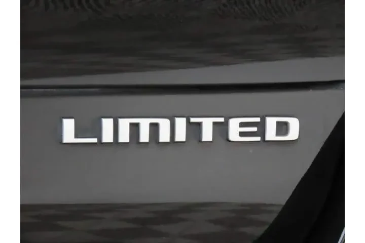 $27599 : Jeep Grand Cherokee L 2024 4 image 6