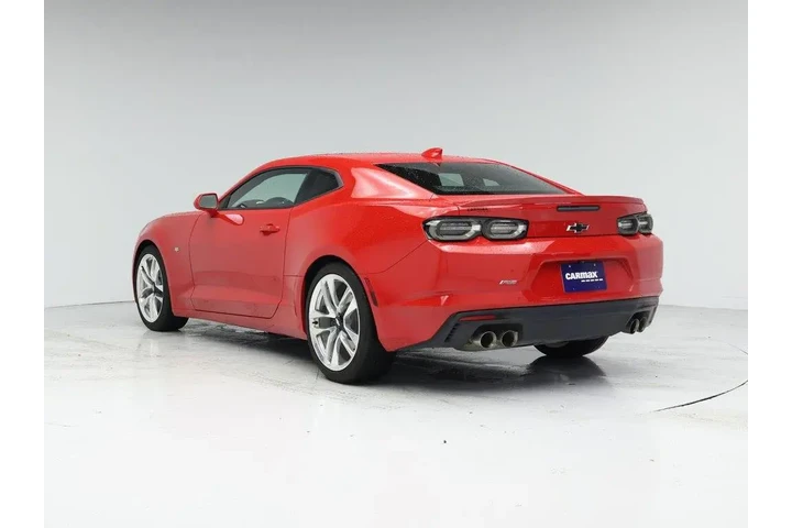 $29998 : Chevrolet Camaro 2021 LT 2dr image 2