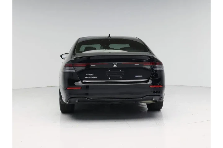 $28998 : Honda Accord Hybrid 2023 Spo image 6