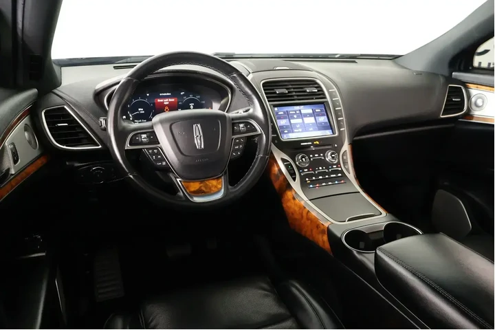 $25999 : Lincoln Nautilus 2020 AWD Re image 2