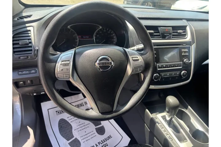 $8999 : 2018 Altima 2.5 S image 10