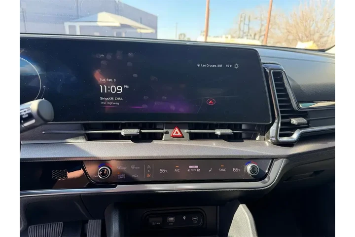 $26000 : Kia Sportage 2023 SX 4dr SUV image 9