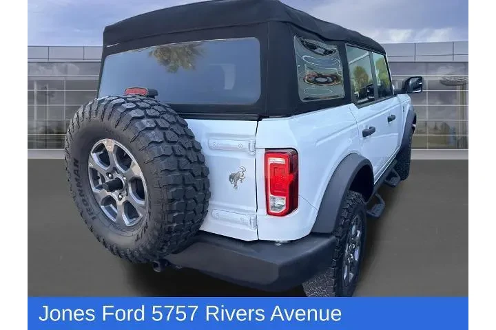 $39454 : Ford Bronco 2023 4x4 Base 4d image 3