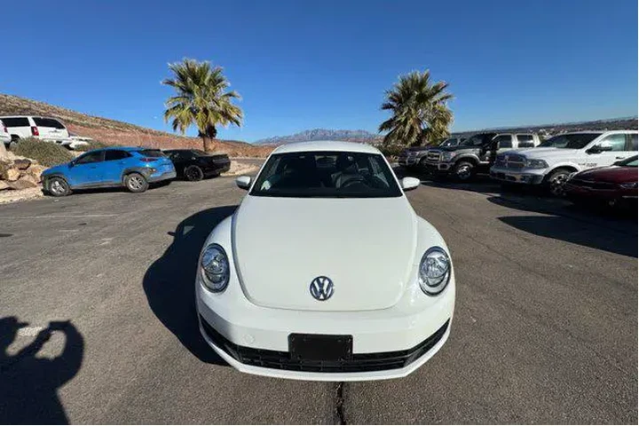 $15000 : Volkswagen Beetle 2014 1.8T image 8