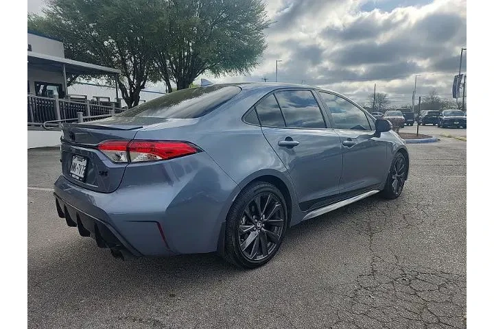 $24899 : Toyota Corolla 2025 SE 4dr S image 3