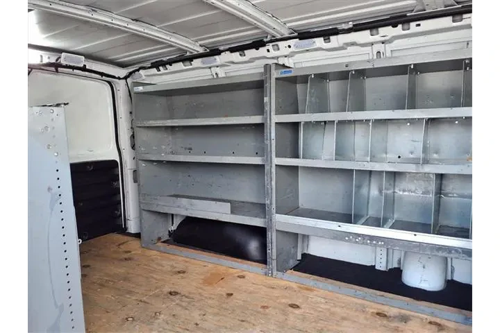 $25940 : Chevrolet Express 2023 2500 image 10