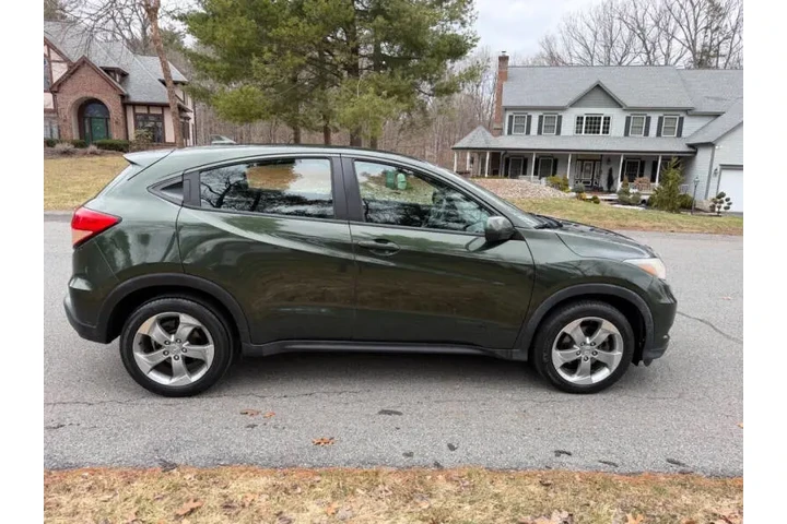 $11995 : 2016 HR-V LX image 8