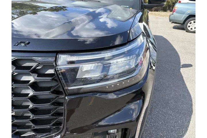 $39993 : Ford Explorer 2025 ST-Line 4 image 10