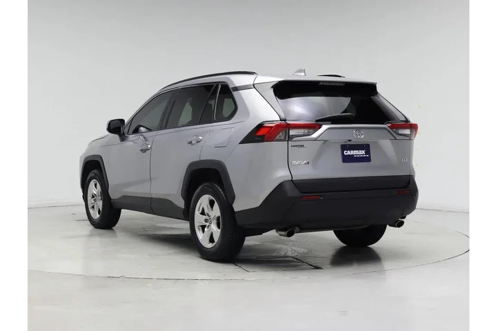 $22998 : Toyota RAV4 2021 XLE 4dr SUV image 2
