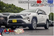 $32695 : Toyota RAV4 2024 XLE Premium thumbnail