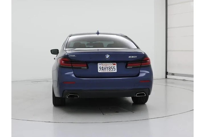 $31998 : BMW 5 Series 2022 530i 4dr S image 6