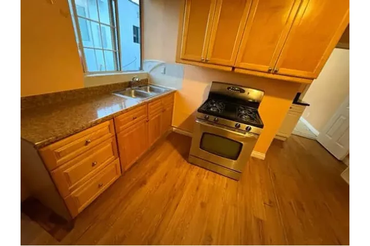 $2500 : Casa en renta 2 recámaras image 8