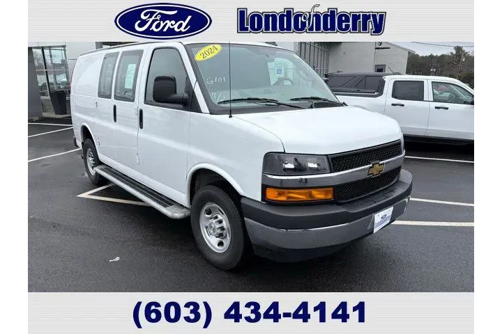 $31498 : Chevrolet Express 2024 2500 image 1